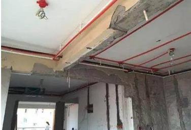鸡冠漏水维修 墙面漏水怎么办呢?墙面漏水的原因?